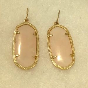 Kendra Scott Elle Earrings Gold with rose quartz
